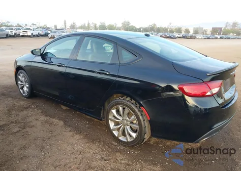 2015 Chrysler 200 S z USA, uszkodzony, nr VIN 1C3CCCBB1FN737096